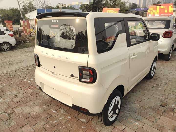 Фото 7 - Geely Galaxy Panda Mini