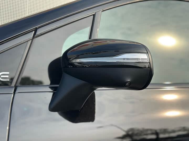 Фото 43 - Mercedes-Benz EQE SUV