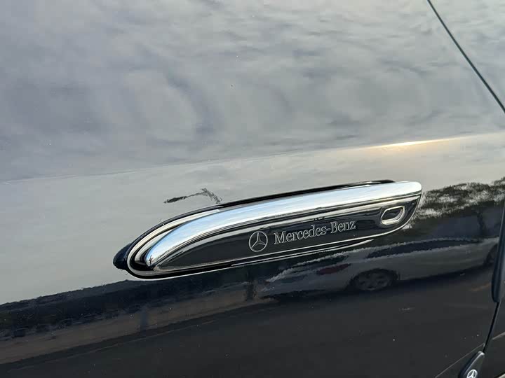 Фото 48 - Mercedes-Benz EQE SUV