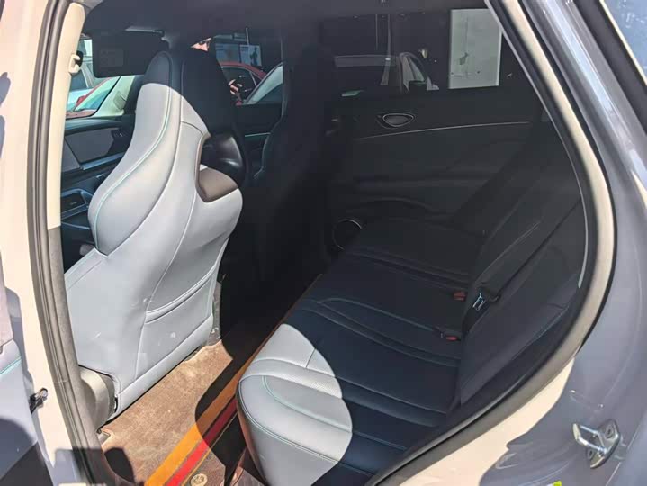 Фото 6 - BYD Sea Lion 07 DM-i Hybrid