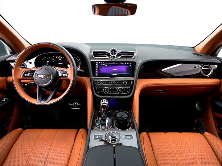 Фото 15 - Bentley Bentayga