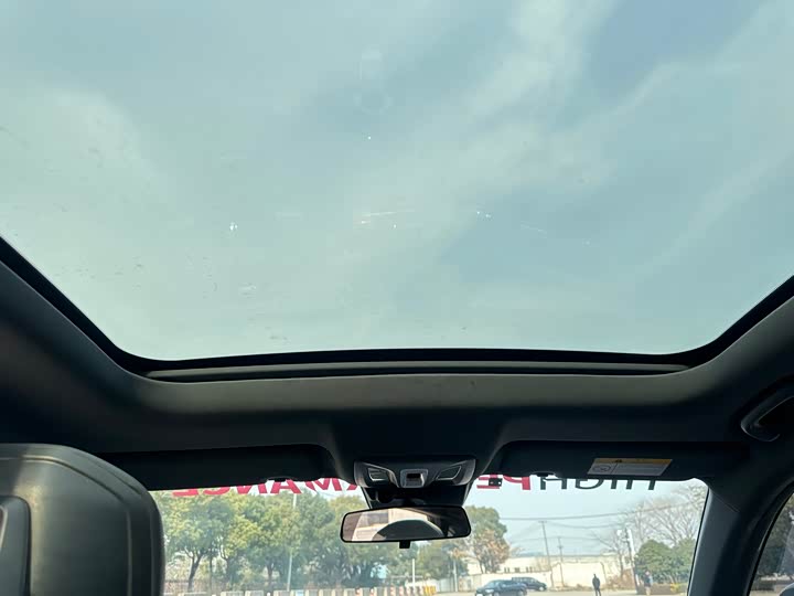 Фото 11 - Changan UNI-V