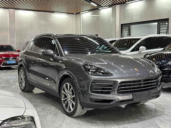 Фото 3 - Porsche Cayenne