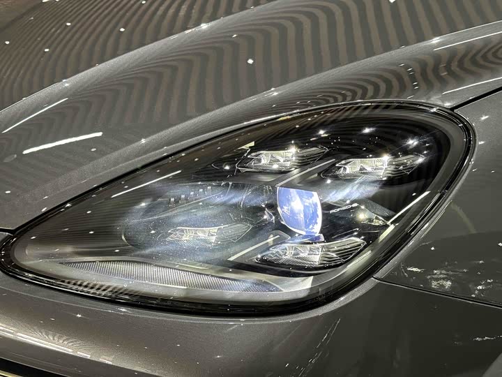 Фото 7 - Porsche Cayenne