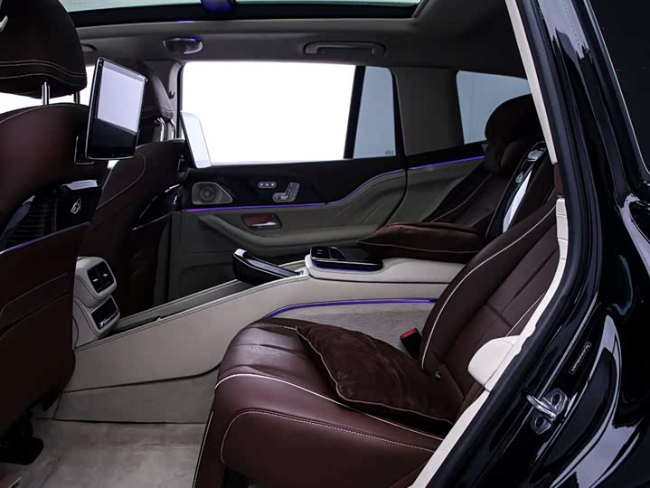 Фото 14 - Mercedes-Benz GLS-Class