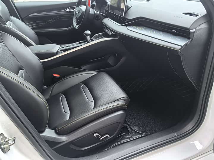 Фото 11 - Geely Preface