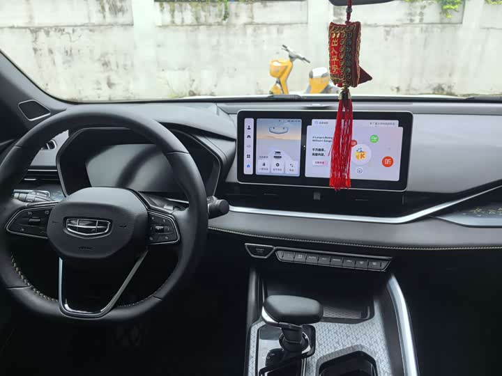 Фото 14 - Geely Preface