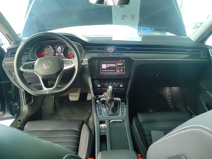 Фото 10 - Volkswagen Magotan