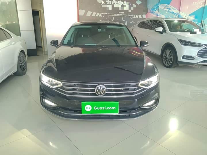 Фото 3 - Volkswagen Magotan