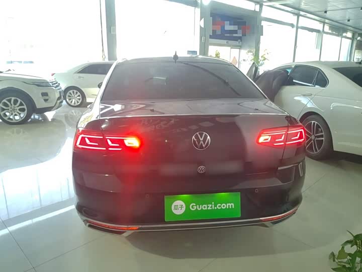 Фото 6 - Volkswagen Magotan