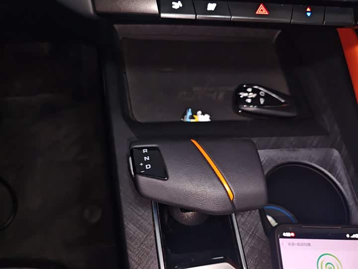 Фото 14 - Changan UNI-V