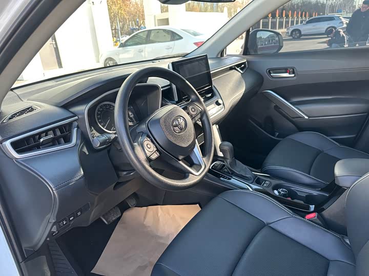 Фото 12 - Toyota Frontlander