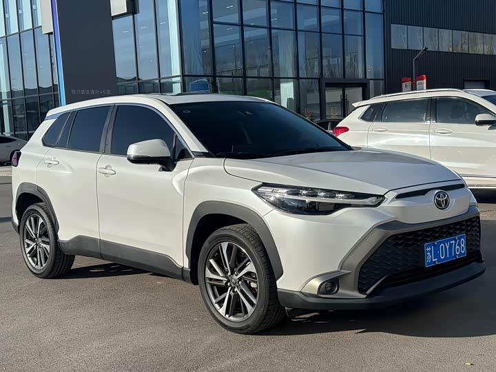 Фото 2 - Toyota Frontlander