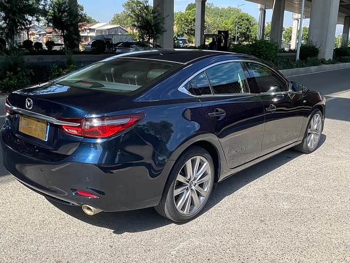 Фото 13 - Mazda Atenza