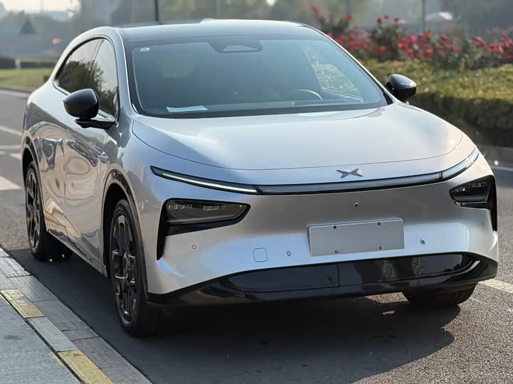 Фото 3 - XPeng G7