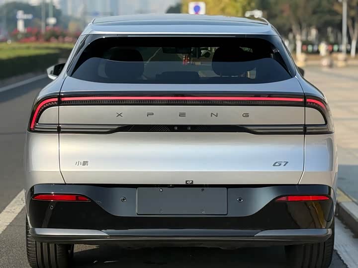 Фото 4 - XPeng G7