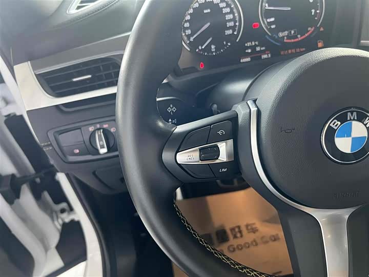 Фото 16 - BMW X2