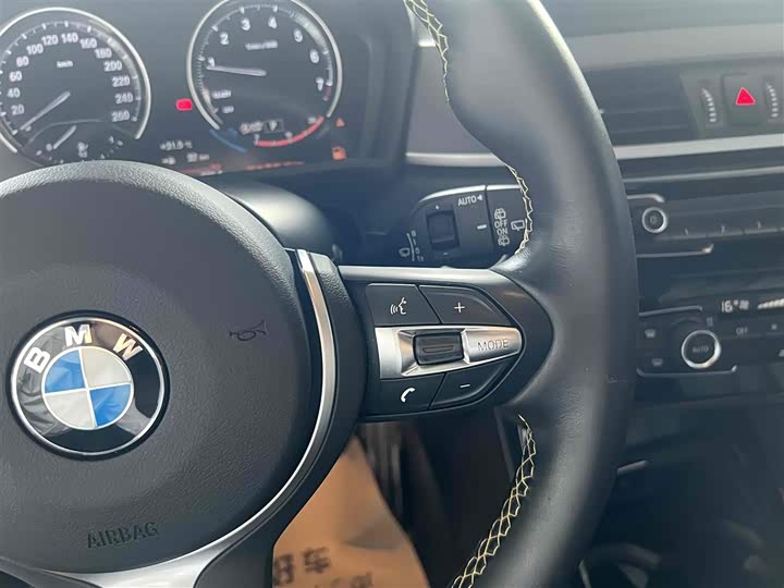 Фото 17 - BMW X2