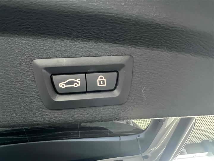 Фото 21 - BMW X2