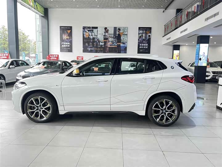 Фото 24 - BMW X2