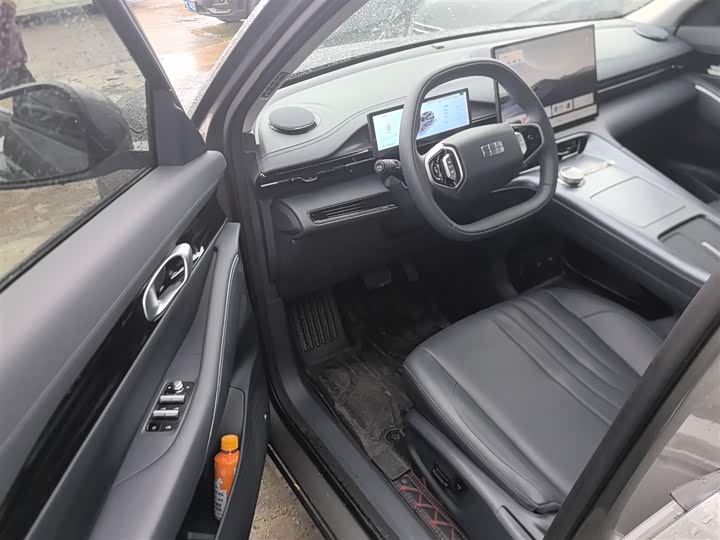 Фото 16 - Geely Galaxy E5