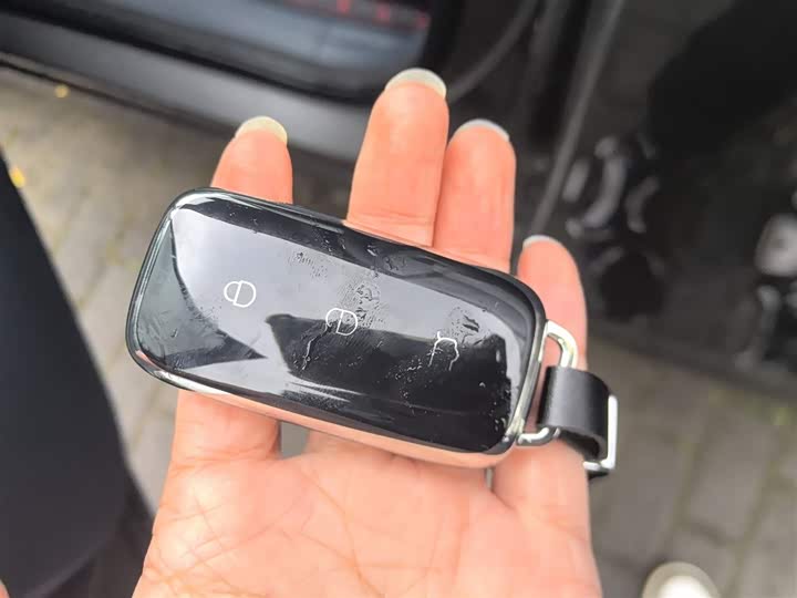 Фото 9 - Geely Galaxy E5