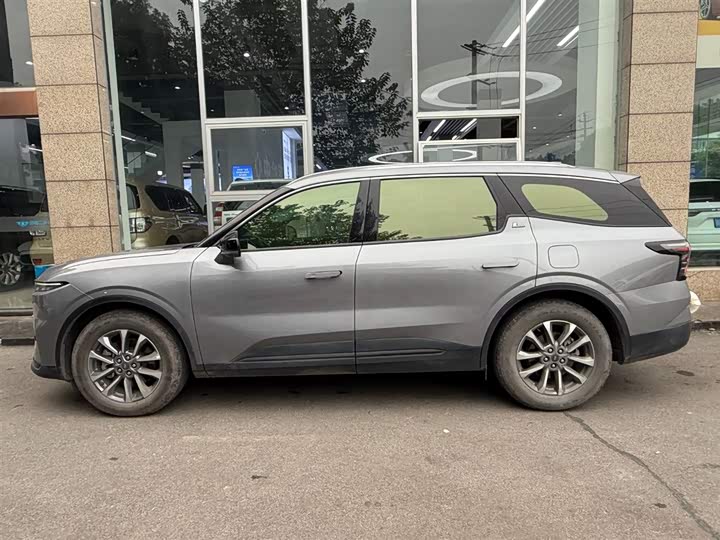 Фото 3 - Ford Edge