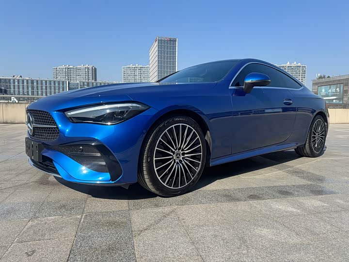 Фото 1 - Mercedes-Benz CLE-Class