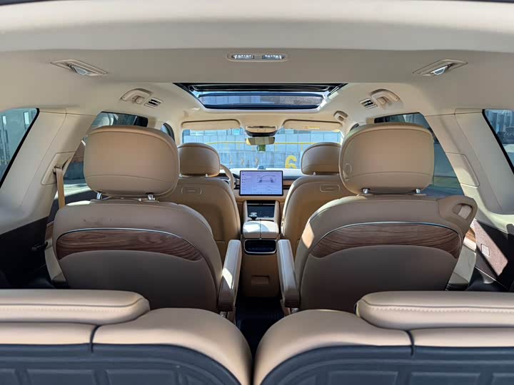 Фото 11 - Aito M7