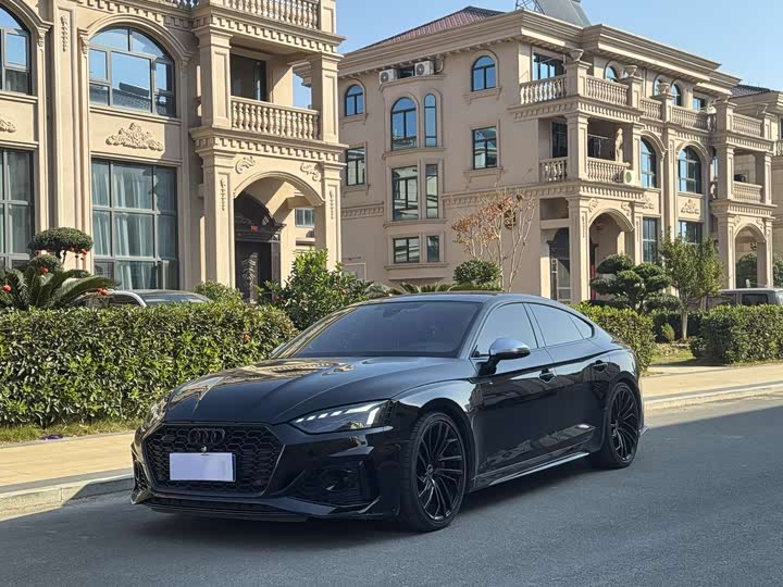 Фото 1 - Audi RS 5