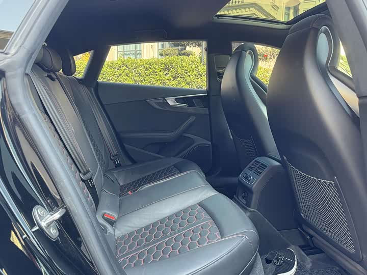 Фото 13 - Audi RS 5