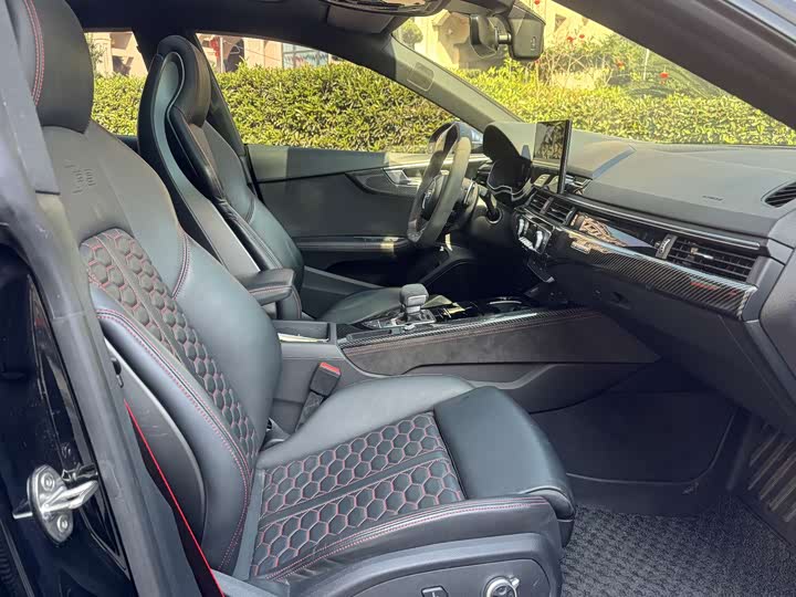 Фото 9 - Audi RS 5