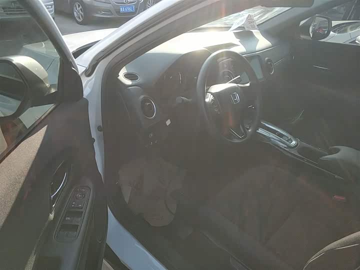 Фото 16 - Honda XR-V