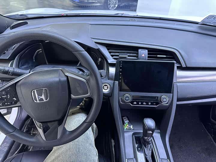 Фото 5 - Honda Civic