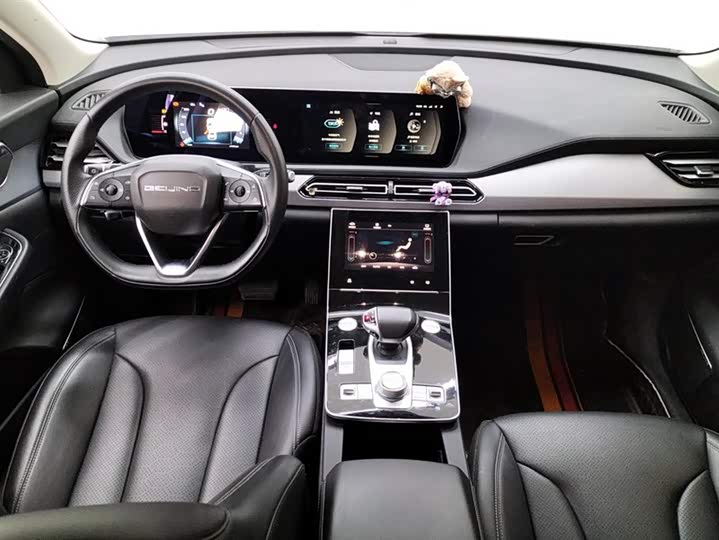 Фото 12 - Beijing X7