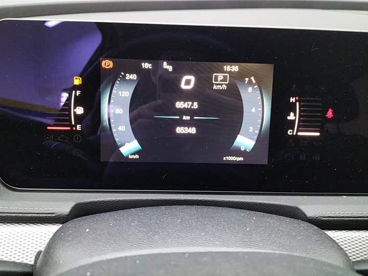 Фото 14 - Beijing X7