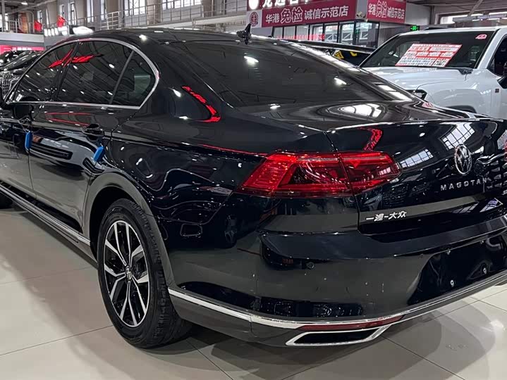 Фото 6 - Volkswagen Magotan