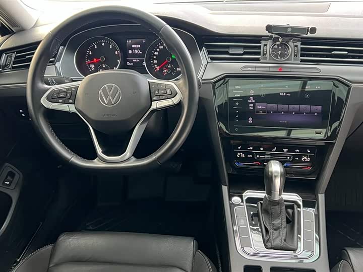 Фото 8 - Volkswagen Magotan