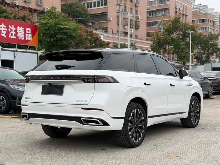 Фото 6 - Chery Tiggo 9