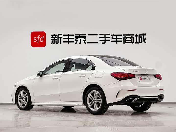 Фото 6 - Mercedes-Benz A-Class