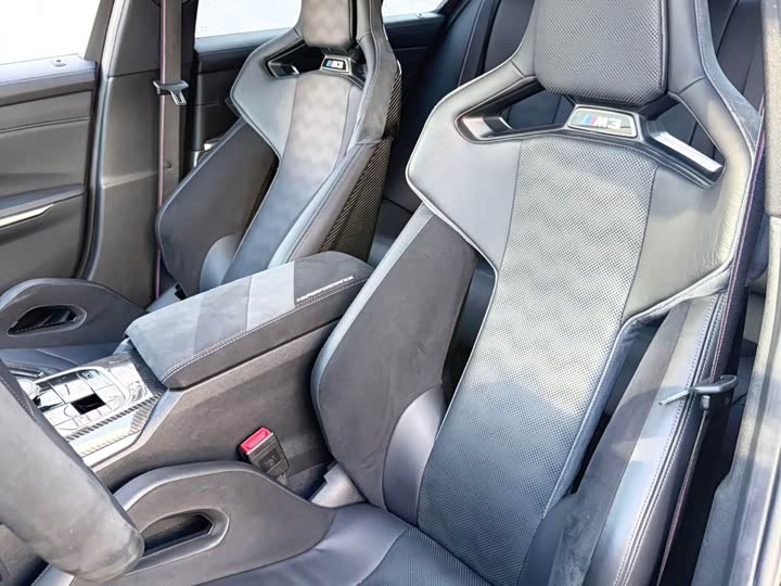 Фото 10 - BMW M3