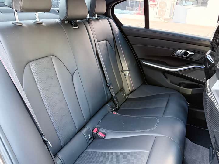 Фото 15 - BMW M3