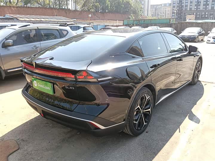 Фото 7 - Changan Deepal SL03