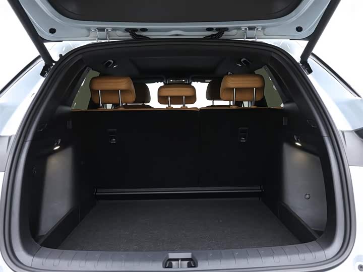 Фото 6 - BYD Song L DM-i Hybrid