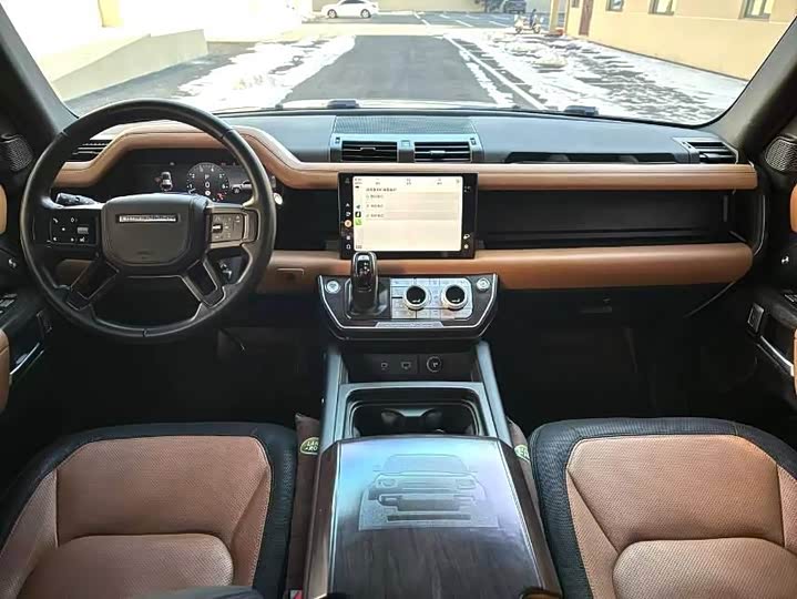 Фото 8 - Land Rover Defender