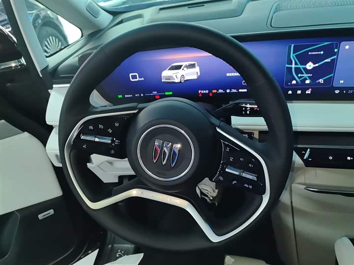 Фото 11 - Buick GL8 Hybrid