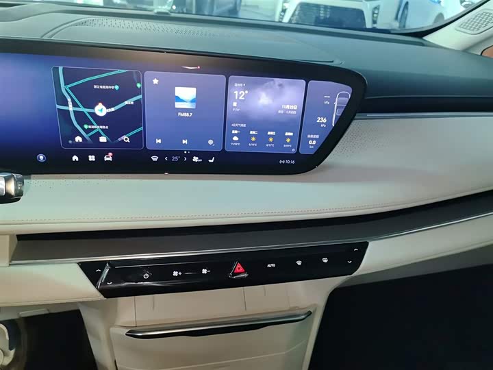 Фото 13 - Buick GL8 Hybrid