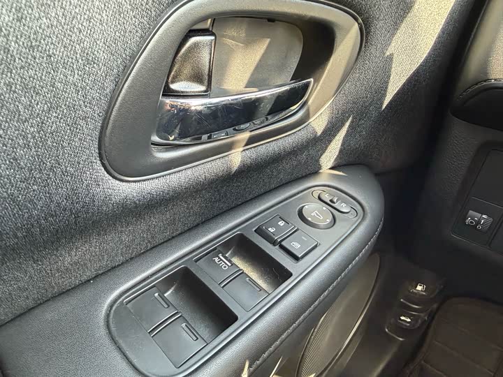 Фото 13 - Honda XR-V