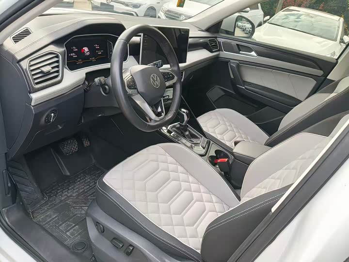 Фото 4 - Volkswagen Tayron