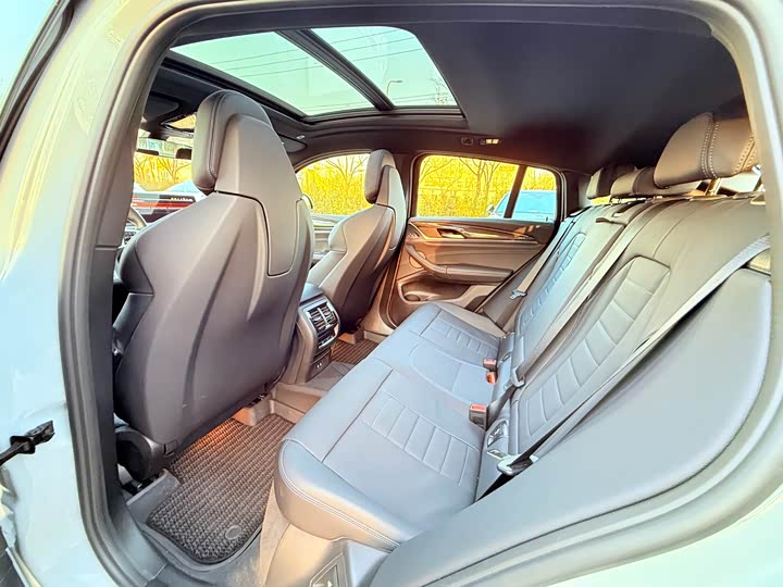 Фото 11 - BMW X4